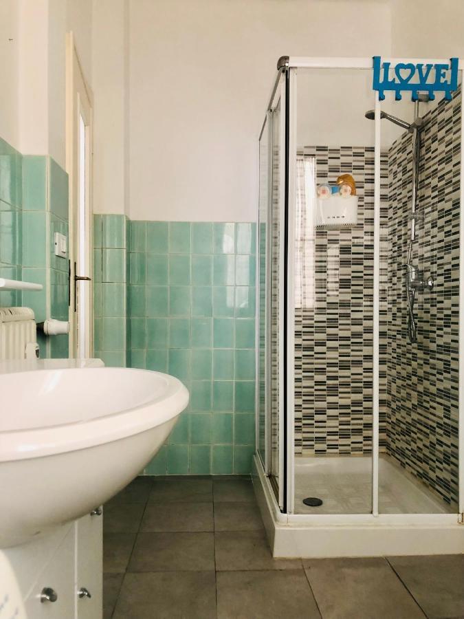 Peaceful Apartment 1 Minute Walk To The Beach Вентимиля Екстериор снимка